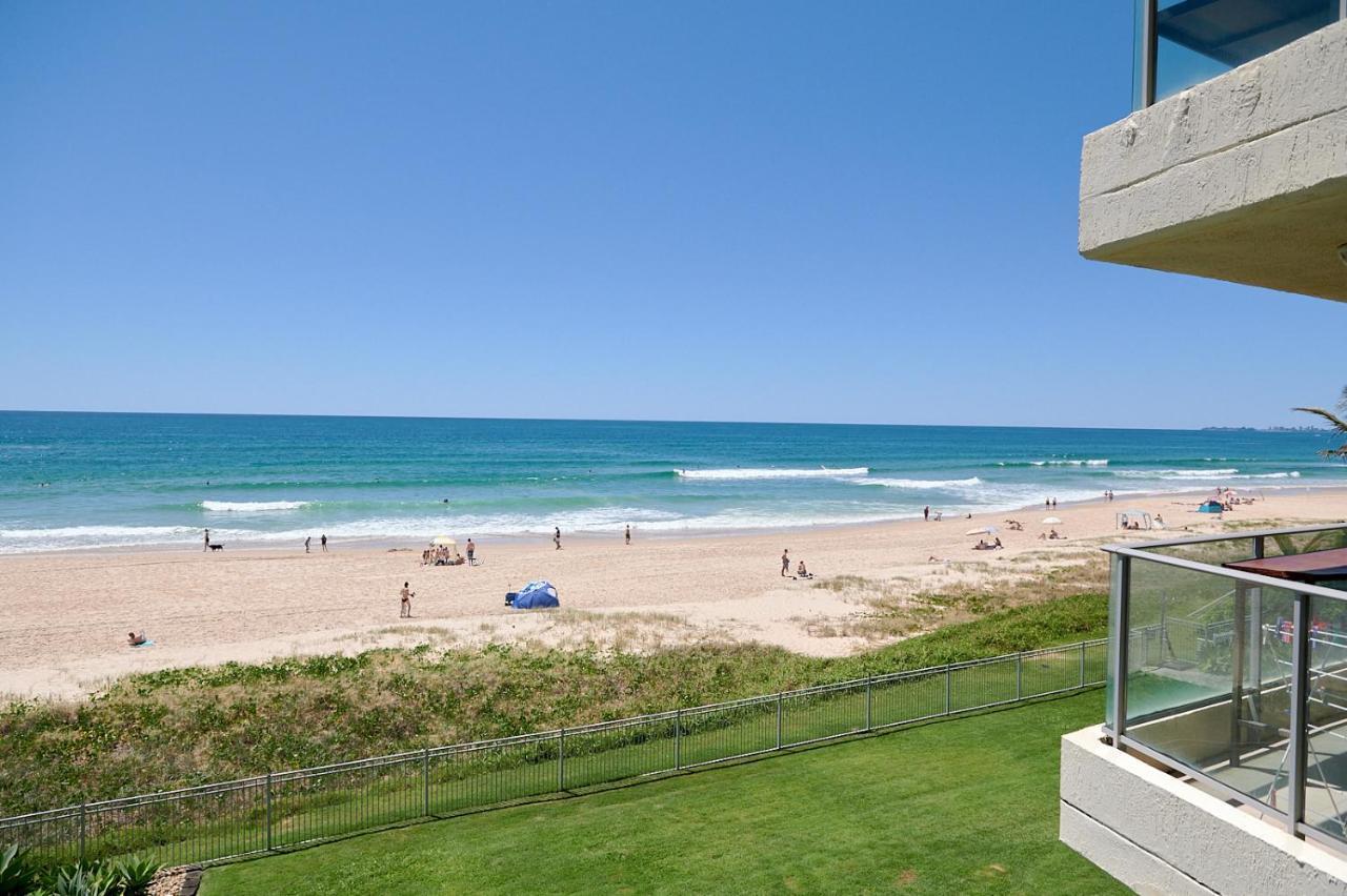 Foreshore Beachfront Apartments Gold Coast Exterior photo