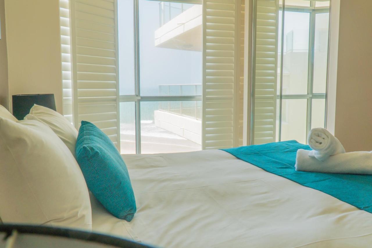 Foreshore Beachfront Apartments Gold Coast Exterior photo